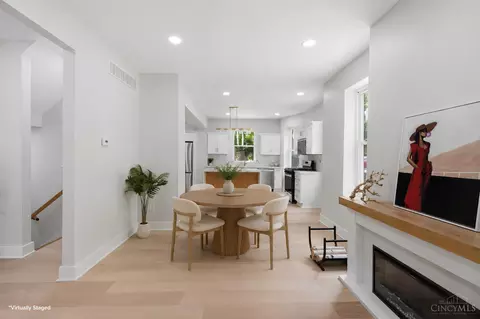 Dining - 2548 Hackberry St, Cincinnati, OH 45206 photo 1 of 1