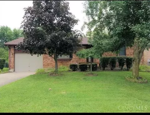 938 Rainbow Ct, Lebanon, OH 45036