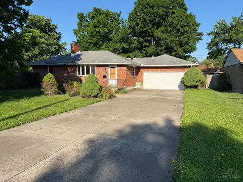 403 Cedar St, West Carrollton, OH 45449