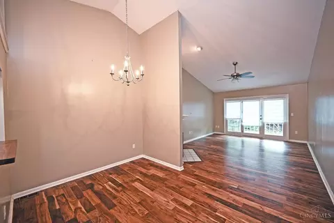 Dining - 5461 Hanover Cir, Cincinnati, OH 45230 photo 1 of 2