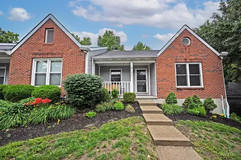 5461 Hanover Cir, Cincinnati, OH 45230