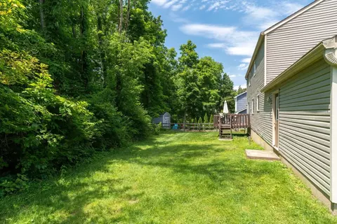 Exterior - 7969 Saddleback Pl, Maineville, OH 45039 photo 3 of 6