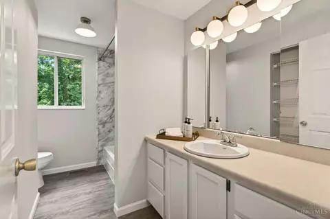 Bath - 7969 Saddleback Pl, Maineville, OH 45039 photo 4 of 5