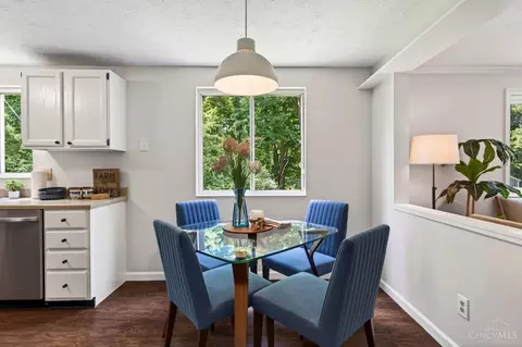 Dining - 7969 Saddleback Pl, Maineville, OH 45039 photo 7 of 7