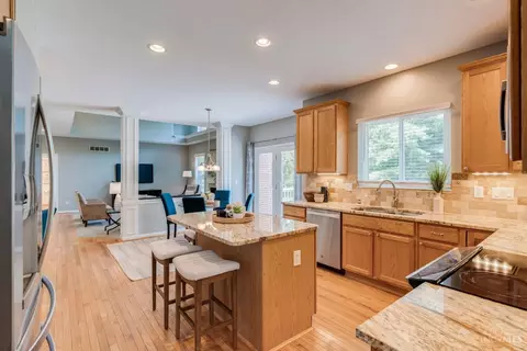Kitchen - 5038 Midfield Rd, Cincinnati, OH 45244 photo 6 of 8