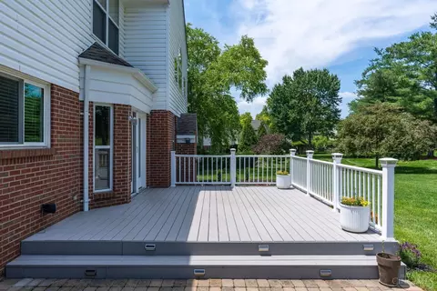 Exterior - 5038 Midfield Rd, Cincinnati, OH 45244 photo 6 of 8