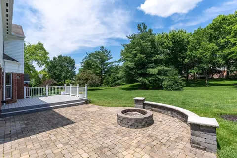 Exterior - 5038 Midfield Rd, Cincinnati, OH 45244 photo 4 of 8