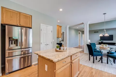 Kitchen - 5038 Midfield Rd, Cincinnati, OH 45244 photo 7 of 8