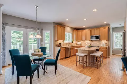 Kitchen - 5038 Midfield Rd, Cincinnati, OH 45244 photo 1 of 8