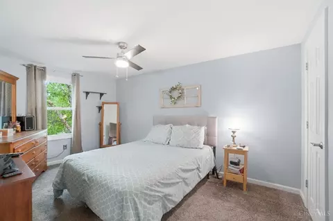Bedroom - 9045 Fields Dr, Mason, OH 45040 photo 4 of 4