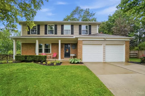 9045 Fields Dr, Mason, OH 45040