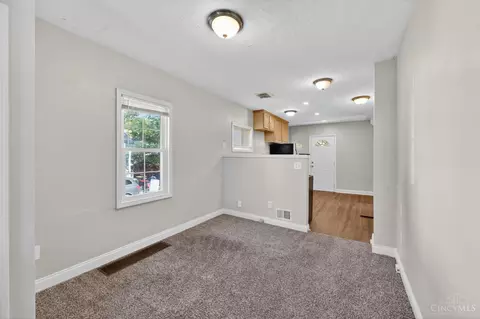 Living - 3718 Standish Ave, Cincinnati, OH 45213 photo 1 of 1