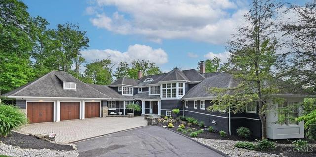 1300 Mistymeadow Ln, Cincinnati, OH 45230