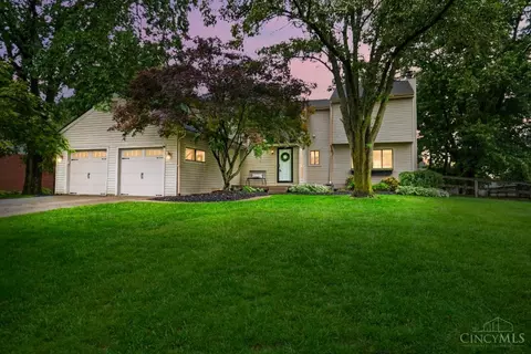 917 Briarwood Ct, Mason, OH 45040