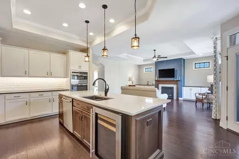 Kitchen - 8357 Park Pl, West Chester, OH 45069 photo 2 of 5