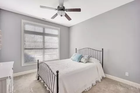 Bedroom - 8357 Park Pl, West Chester, OH 45069 photo 3 of 3