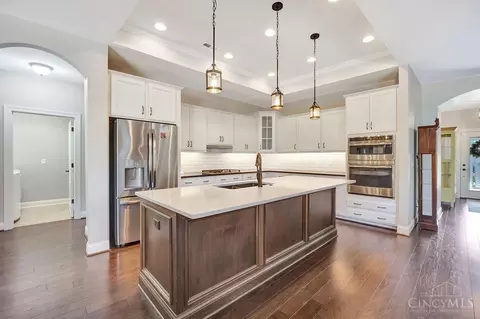 Kitchen - 8357 Park Pl, West Chester, OH 45069 photo 1 of 5