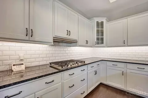 Kitchen - 8357 Park Pl, West Chester, OH 45069 photo 5 of 5