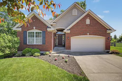 1988 Michelle Ln, Middletown, OH 45044