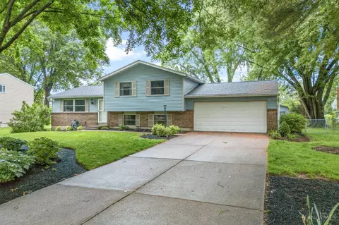 4241 Hanover Dr, Mason, OH 45040