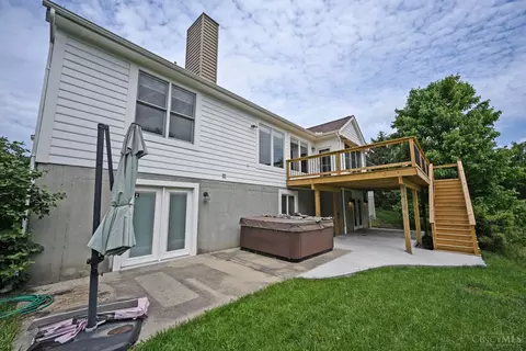Exterior - 3130 Wolf Run Ct, Cincinnati, OH 45244 photo 15 of 16