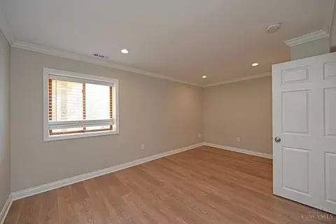 Bedroom - 3130 Wolf Run Ct, Cincinnati, OH 45244 photo 10 of 11