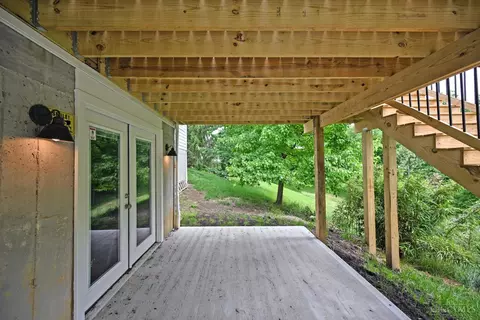 Exterior - 3130 Wolf Run Ct, Cincinnati, OH 45244 photo 10 of 16