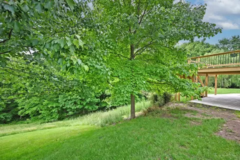 Exterior - 3130 Wolf Run Ct, Cincinnati, OH 45244 photo 11 of 16