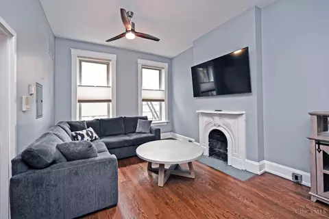 Living - 1410 Main St, Cincinnati, OH 45202 photo 2 of 3