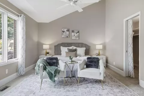 Bedroom - 584 Cottingwood Ct, Kettering, OH 45429 photo 4 of 13