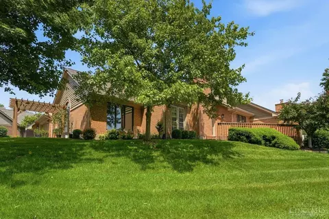 Exterior - 584 Cottingwood Ct, Kettering, OH 45429 photo 16 of 17
