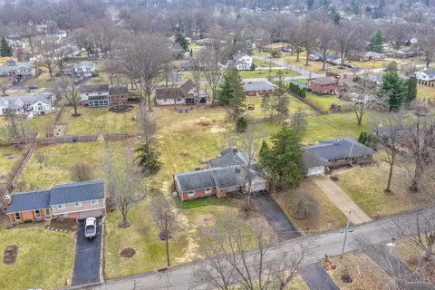 10550 Cinderella Dr, Montgomery, OH 45242 photo 5