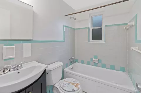 Bath - 2503 Rack Ct, Cincinnati, OH 45239 photo 1 of 1