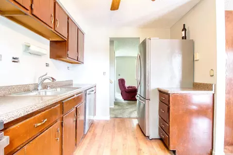 Kitchen - 4204 Cannon Gate Dr, Cincinnati, OH 45245 photo 1 of 1