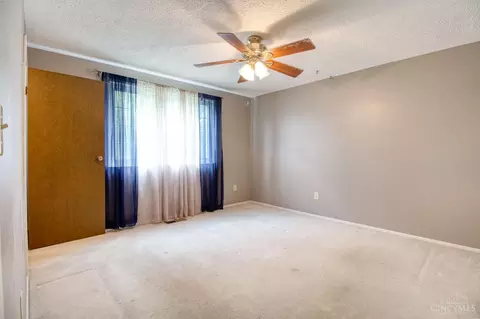 Bedroom - 4204 Cannon Gate Dr, Cincinnati, OH 45245 photo 1 of 3