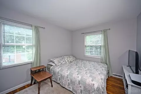 Bedroom - 6212 Stirrup Rd, Cincinnati, OH 45244 photo 7 of 11
