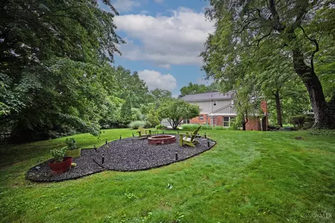 Exterior - 6212 Stirrup Rd, Cincinnati, OH 45244 photo 13 of 15