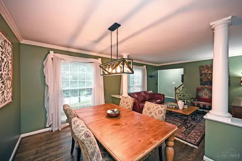 Dining - 6212 Stirrup Rd, Cincinnati, OH 45244 photo 4 of 5