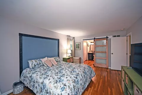 Bedroom - 6212 Stirrup Rd, Cincinnati, OH 45244 photo 3 of 11