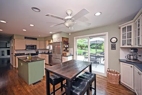 Kitchen - 6212 Stirrup Rd, Cincinnati, OH 45244 photo 1 of 7