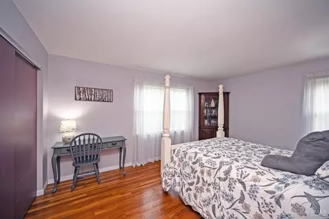 Bedroom - 6212 Stirrup Rd, Cincinnati, OH 45244 photo 4 of 11