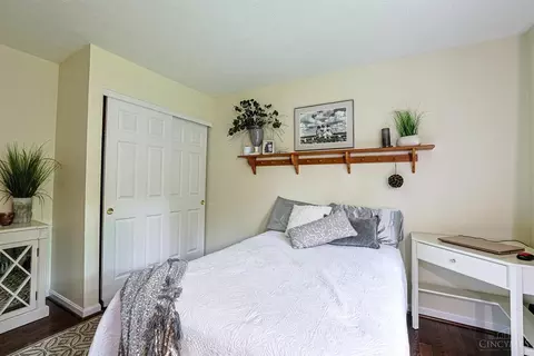 Bedroom - 673 Mccormick Ln, Cincinnati, OH 45245 photo 5 of 7