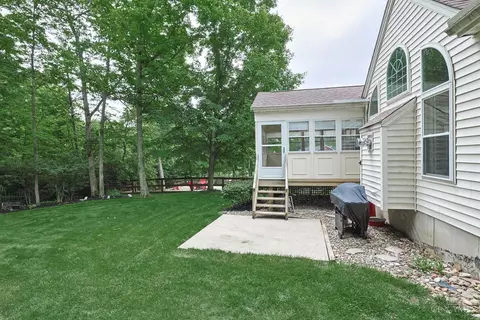Exterior - 673 Mccormick Ln, Cincinnati, OH 45245 photo 6 of 13
