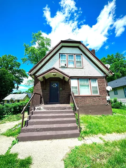 1654 California Ave, Cincinnati, OH 45237