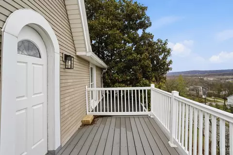Exterior - 3608 Archer Ave, Cincinnati, OH 45208 photo 6 of 13
