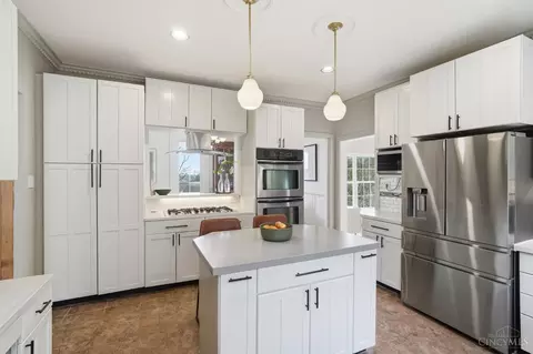 Kitchen - 3608 Archer Ave, Cincinnati, OH 45208 photo 2 of 4
