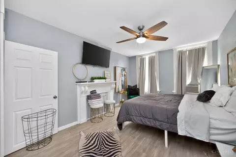 Bedroom - 819 Summit Ave, Cincinnati, OH 45204 photo 1 of 5