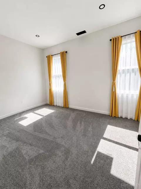 518 Forest Ave, Cincinnati, OH 45229 photo 19