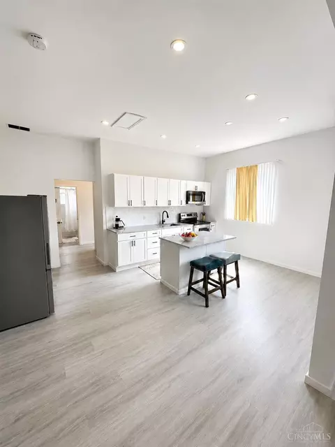 518 Forest Ave, Cincinnati, OH 45229 photo 21