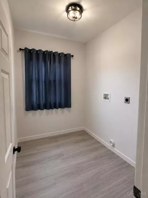 518 Forest Ave, Cincinnati, OH 45229 photo 13